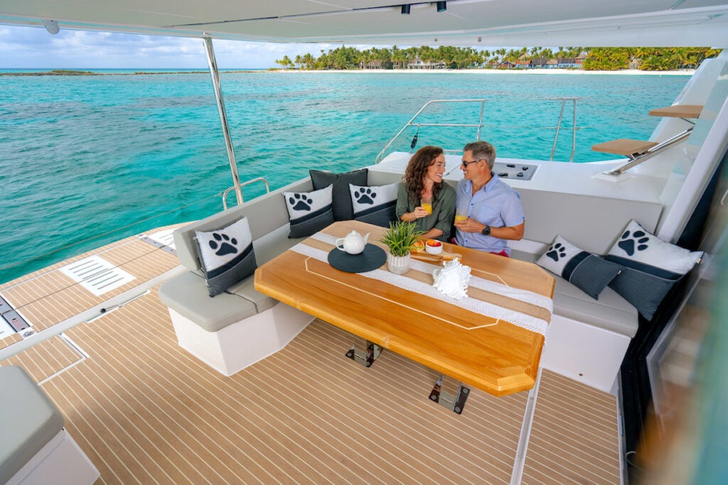 Leopard 46 Aft Cockpit couple