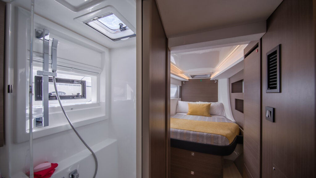Leopard 42 Guest Cabin