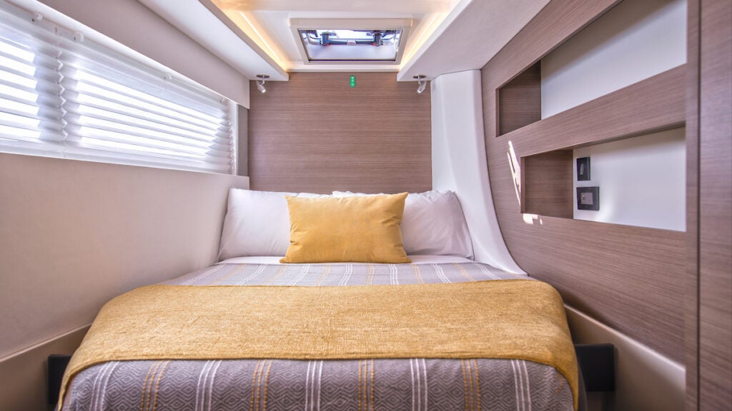 Leopard 42 Guest Cabin