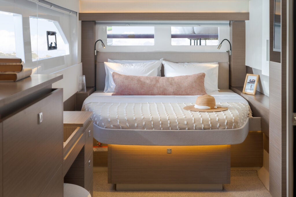 Leopard 53PC Owner Suite