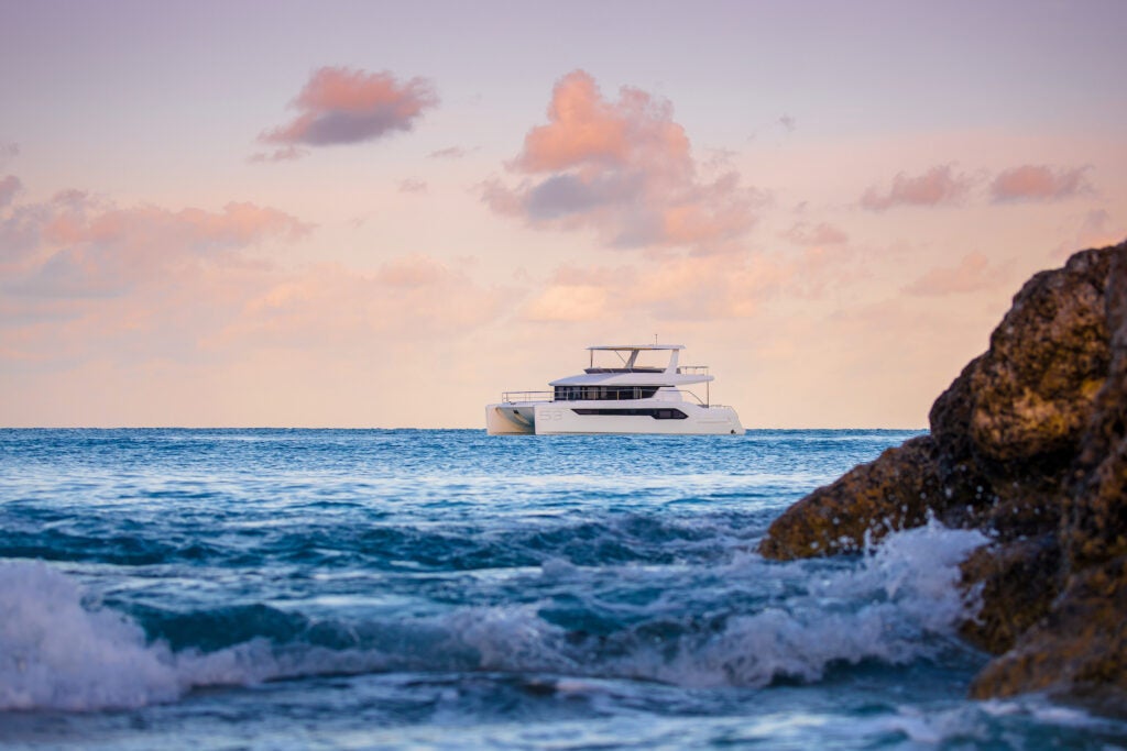 Leopard 53PC Bahamas dawn