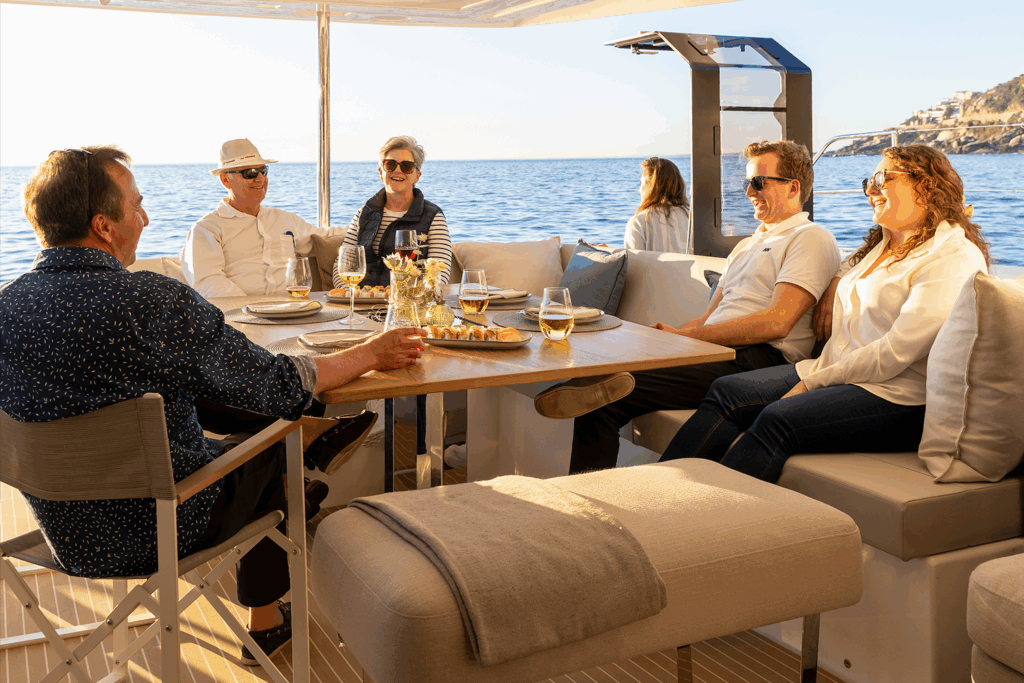 Leopard 52 Aft Cockpit Dining