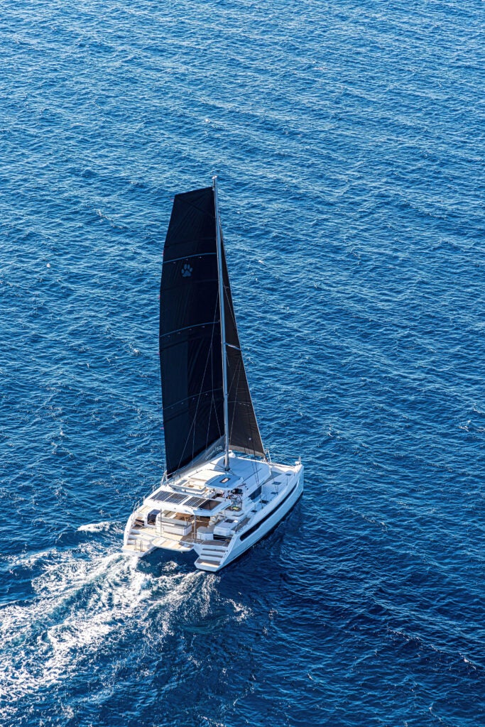 Leopard 52 starboard tack