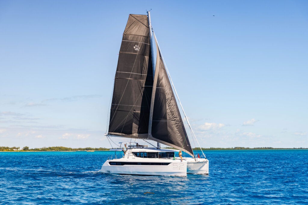 Leopard 52 port tack